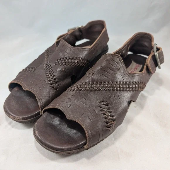 Famolare Brown Leather "Hi-Up" Wave Sole Sandals Woven Slingback Sandals Size 8M - Picture 1 of 11